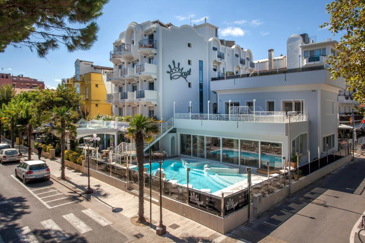 Royal Boutique Hotel Riccione Exterior foto